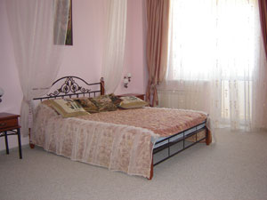 pink bedroom