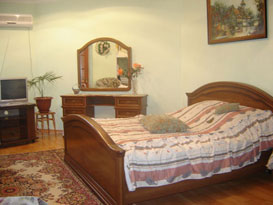 Ap.14-living room